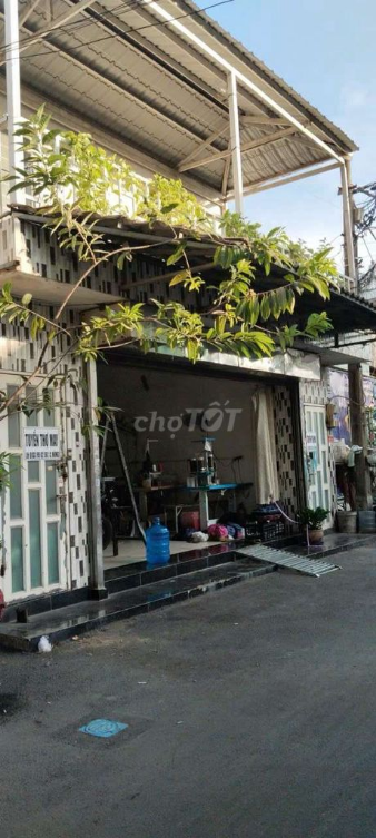 Near An Hoi Market, 8m Road, Suitable for Family/Home Office
