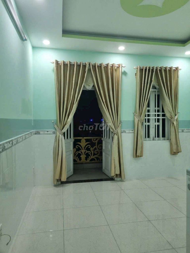 Spacious 4-Bedroom House Near Industrial Park