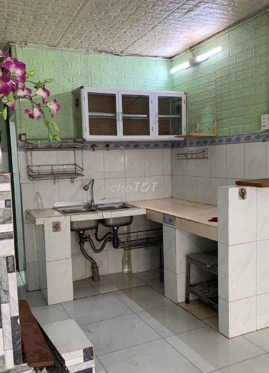 12-ші ауданның Хиеп Тхань ауданында жалға берілетін 25м² кішкентай үй