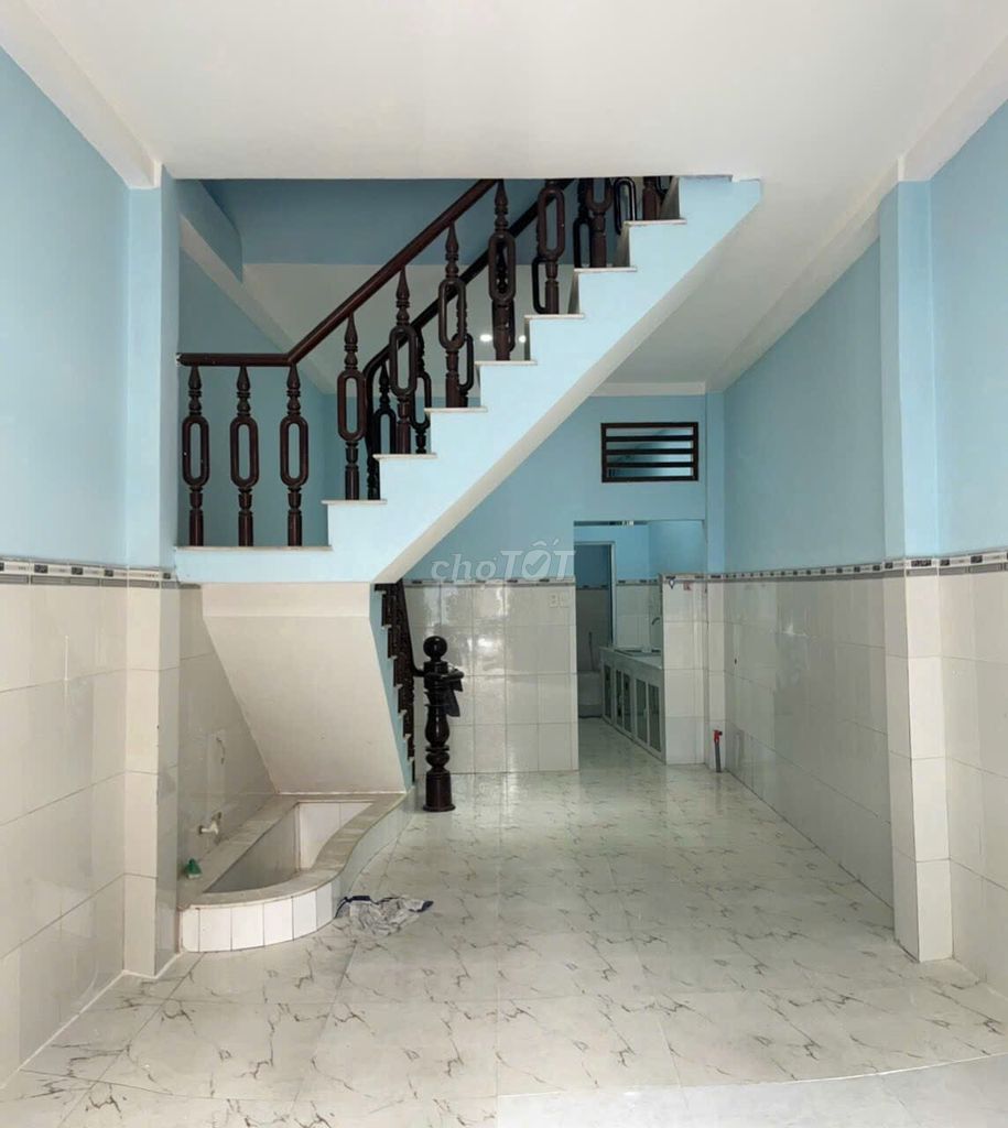 3.8x8m House with 2 Bedrooms and 2 Bathrooms