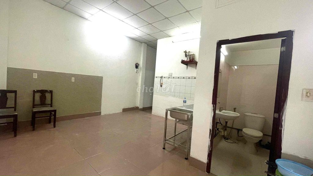 Modern 42m² House Near Binh Thai Intersection