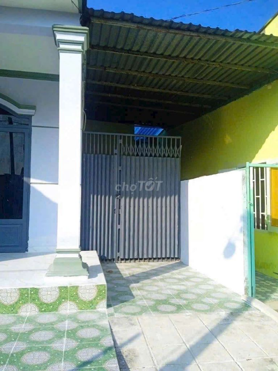 House near Hoc Mon Hospital, 1 floor + 2nd floor, 3 rooms