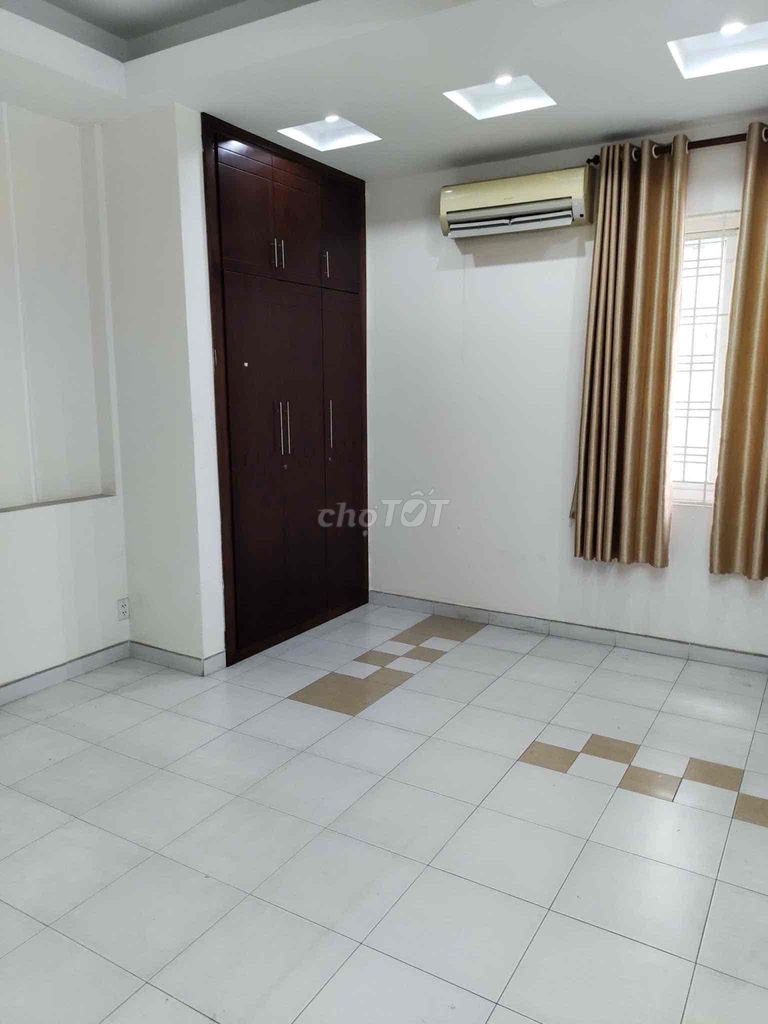 Modern Private Room in An Phu District
