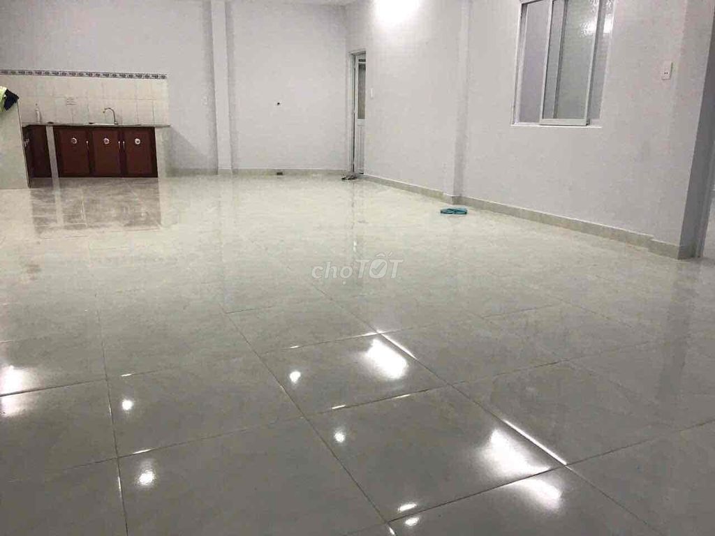 Spacious Three-Bedroom House in Go Dau