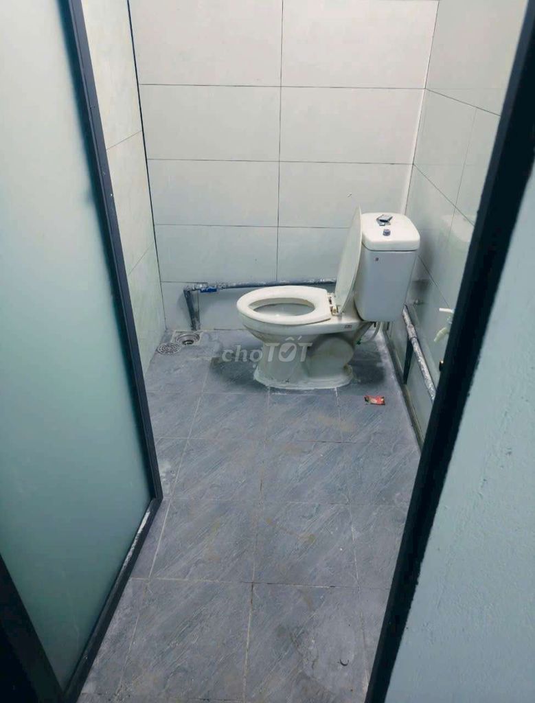 Commercial Space Near Phan Van Hon