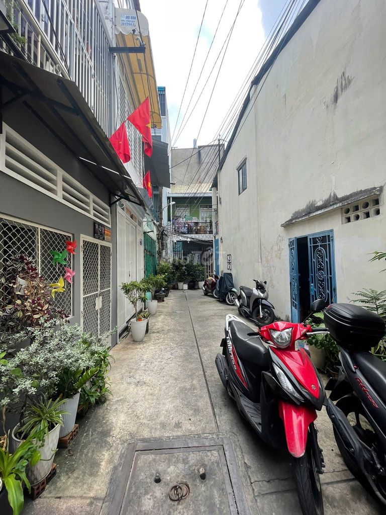 1BR House in Tran Hung Dao Alley