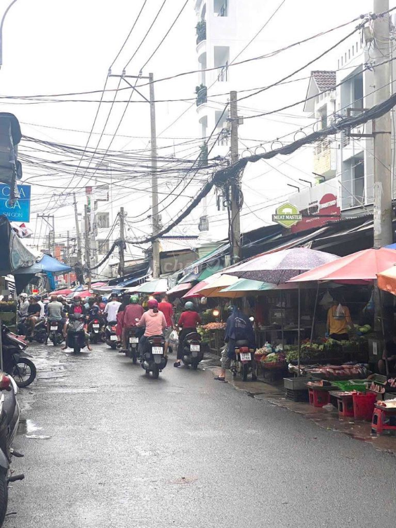 Spacious Mặt Tiền Property near Thạch Đà Market