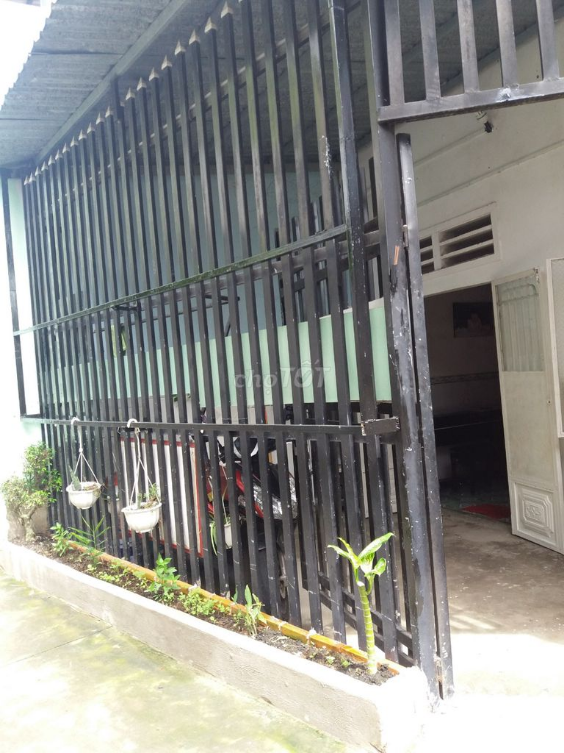 Spacious 2-Bedroom House with Garden in Phu Loi Area