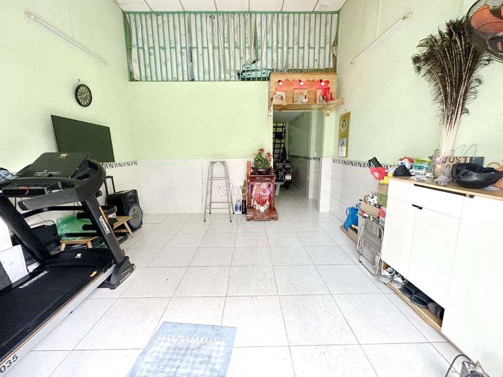 4BR Townhouse with Shop Front in District 8
