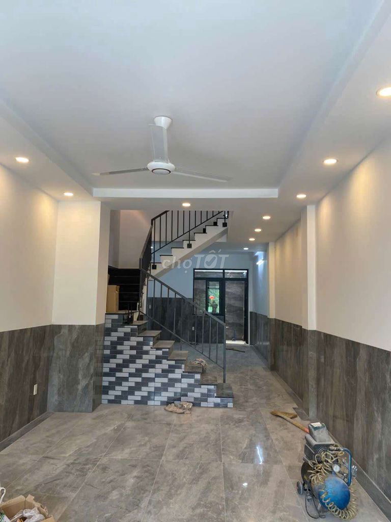 Modern Apartment Near An Suong Market