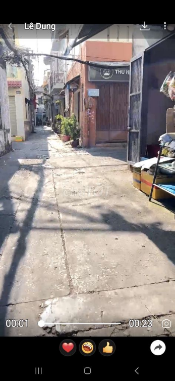 Spacious 3-Room House near Market and School on Lac Long Quan Street