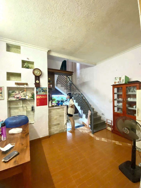 2 Bedroom House Near TTHC Di An, Fully Furnished