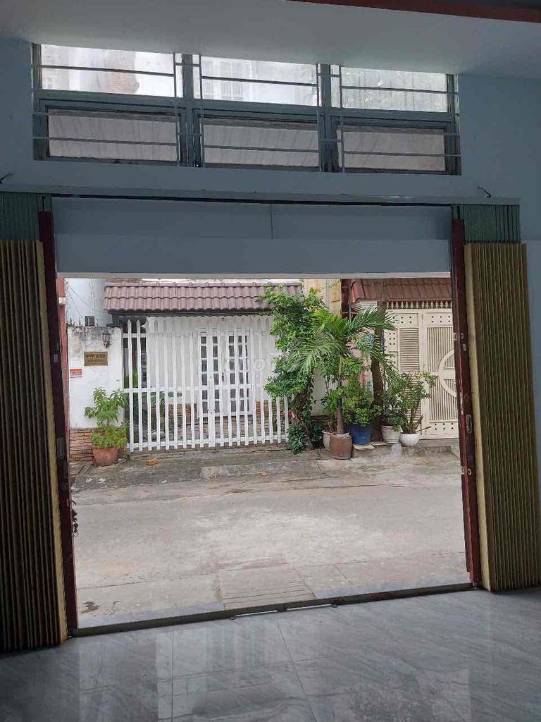 Loft-Style House with Mezzanine, 32m² with Parking