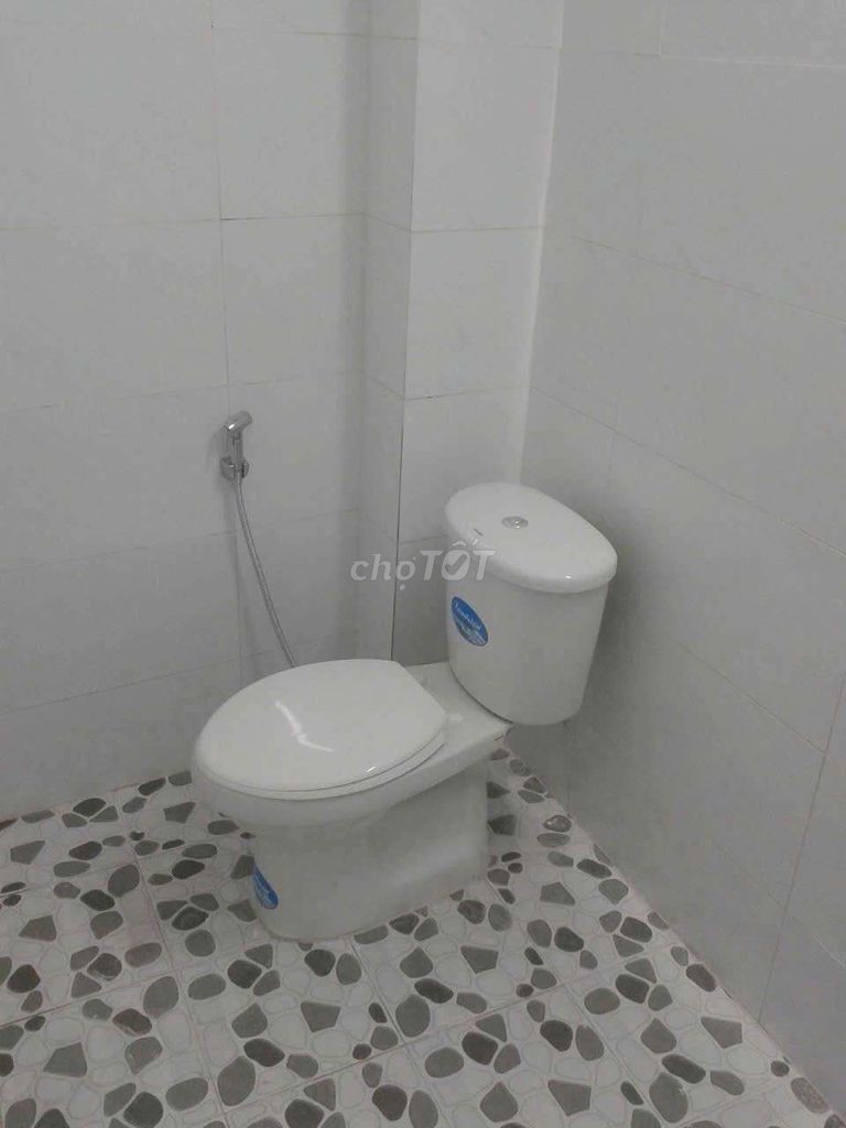 Modern 1-Bedroom House in Hiep Thanh District