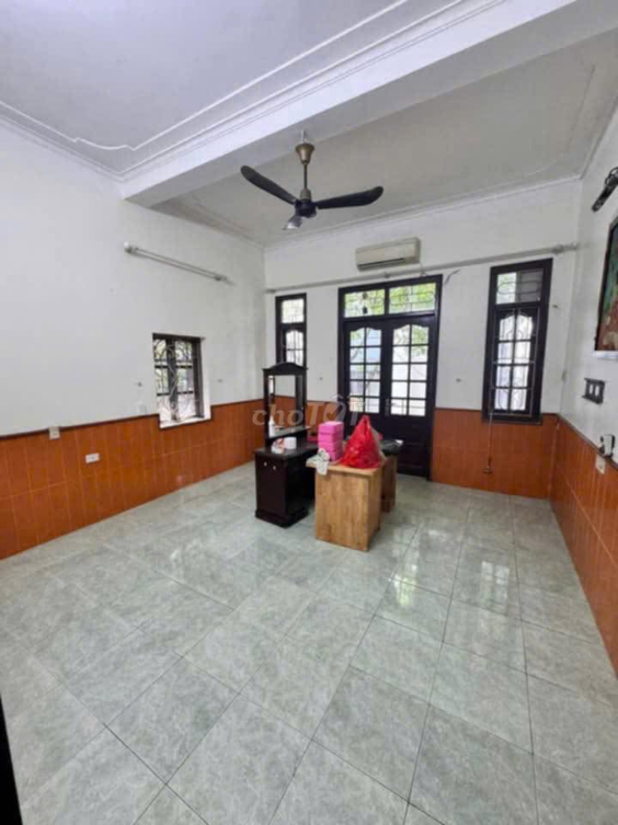 Fully Furnished 3-Bedroom House in Ngọc Thuỵ - Convenient Location