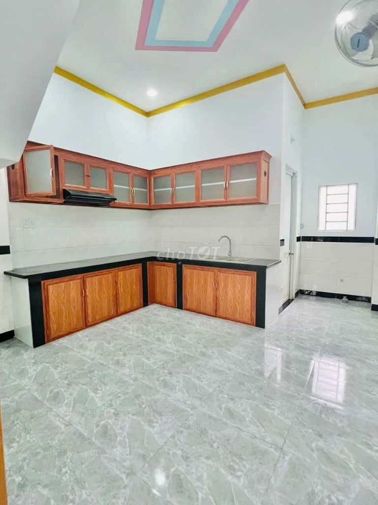 Modern Two-Bedroom House Near Schools and Market