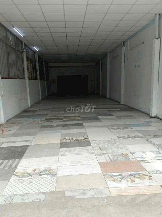 Kең Mặt Tiền Trần Văn Mười коммерциялық бөлімсіз жалға беріледі