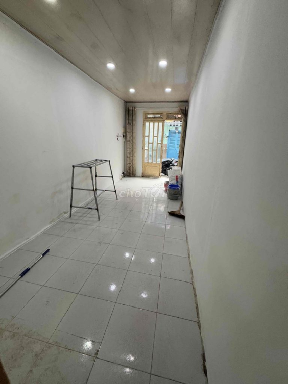 Two-bedroom house near Hang Xanh intersection, Bach Dang street