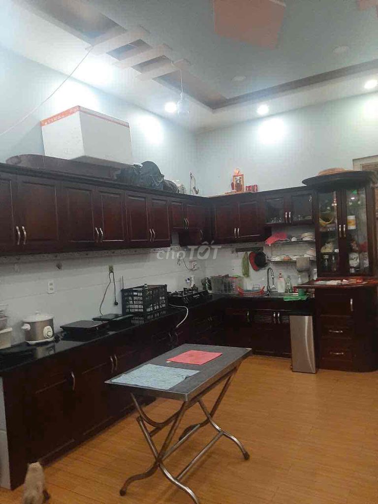 3-Bedroom House with Modern Kitchen, 64sqm