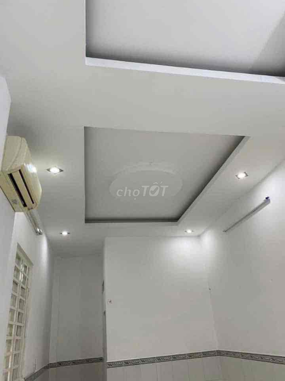 Tan Binh - Truong Cong Dinh - 2 Bedrooms - Car Alley - Good for Business