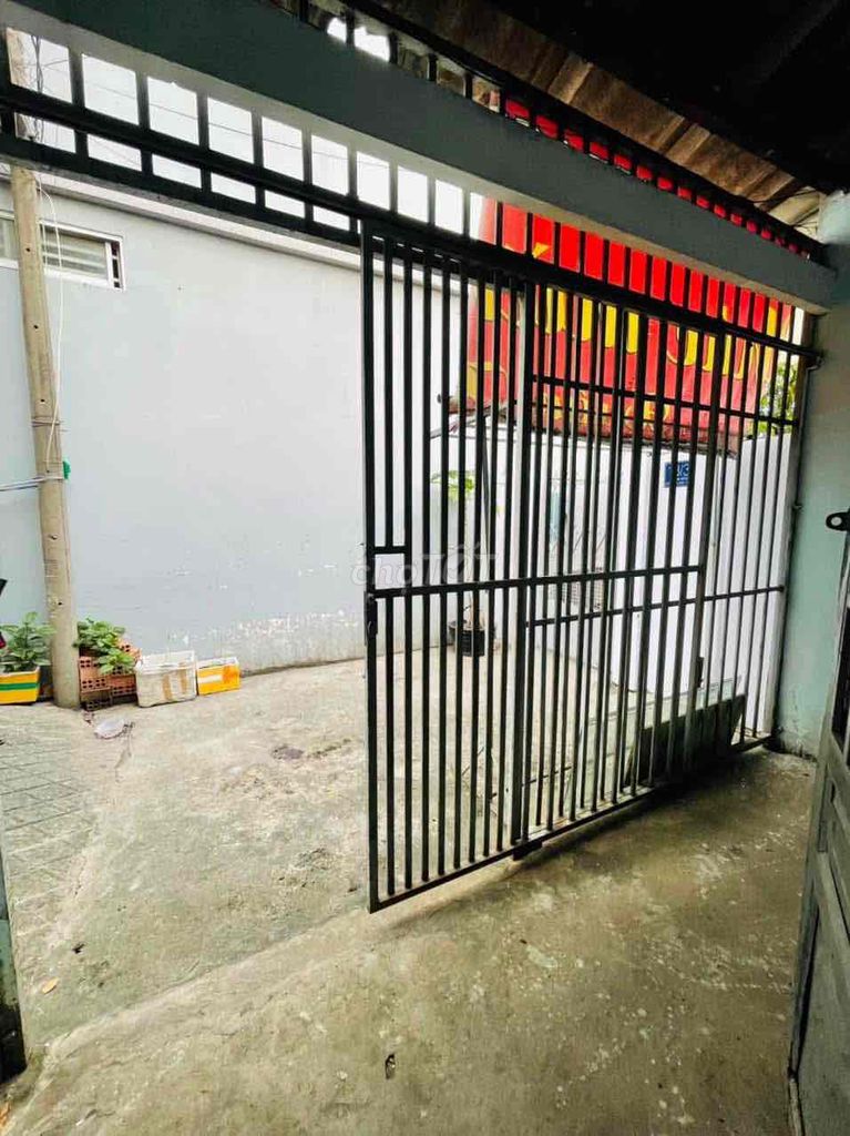 50m² House Near Police University, Suitable Storage