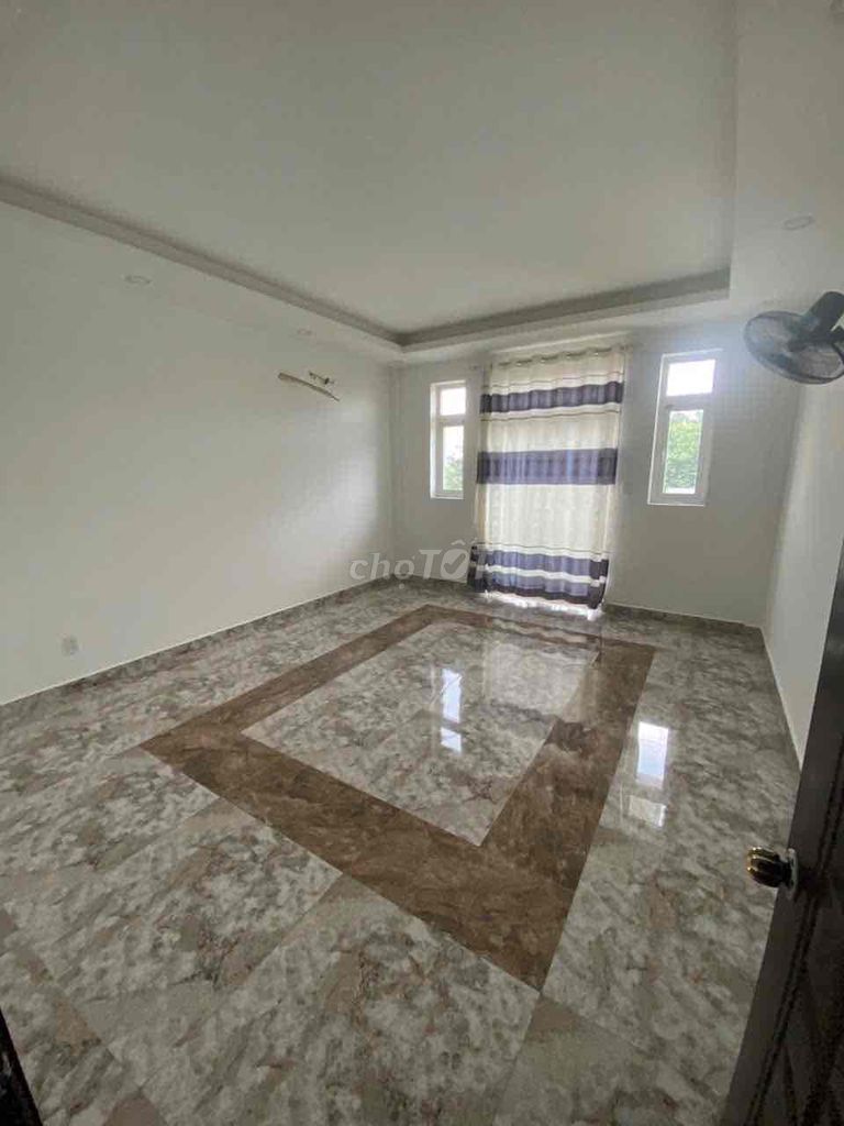 5-Story Commercial Building with Elevator on Ly Thuong Kiet