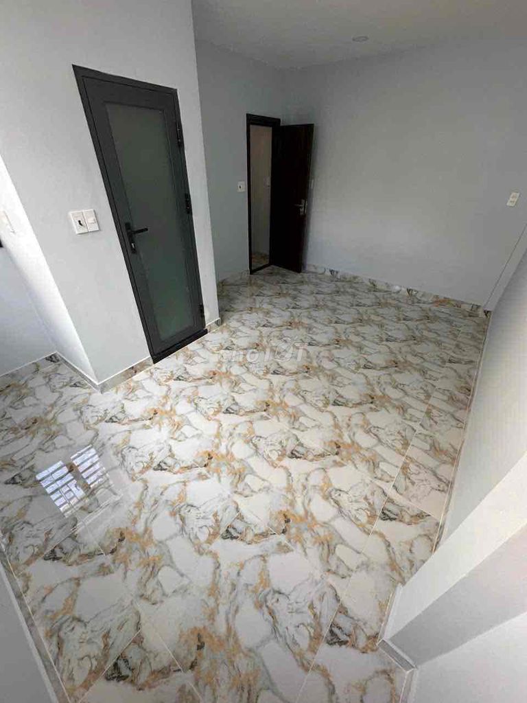 New 16sqm Studio with Modern Bathroom Near Road