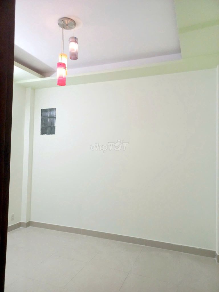 Modern 5-Bedroom Townhouse with Parking in GòVấp