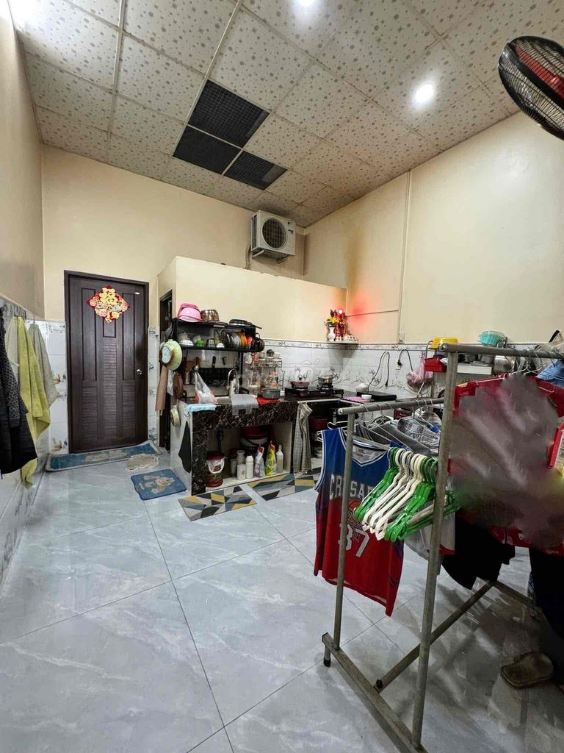Spacious Warehouse/Residential Space near Hoa Binh