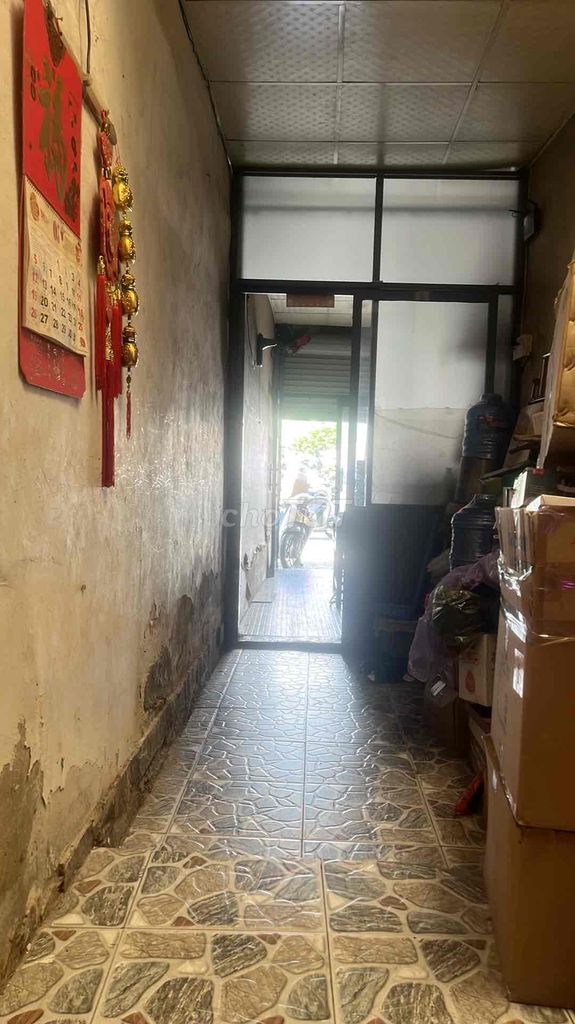 Commercial Space on Tung Thien Vuong Street