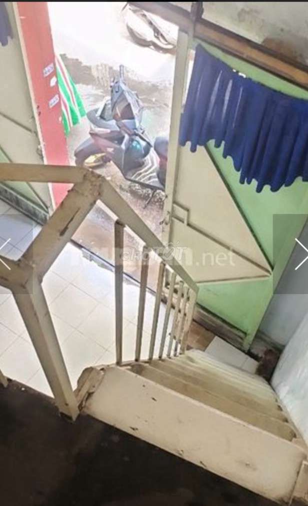One-Story House with Loft Near Go Vap Market