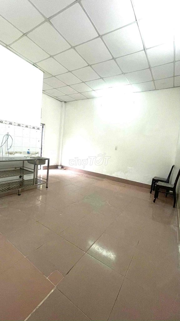 Modern 42m² House Near Binh Thai Intersection