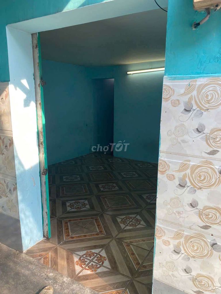 Blue-painted house with 1 bedroom