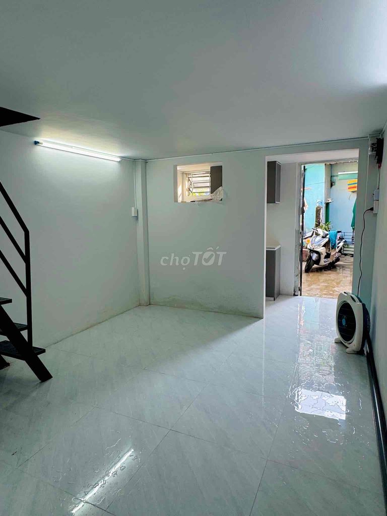 New Clean House for Rent on Nguyen Son