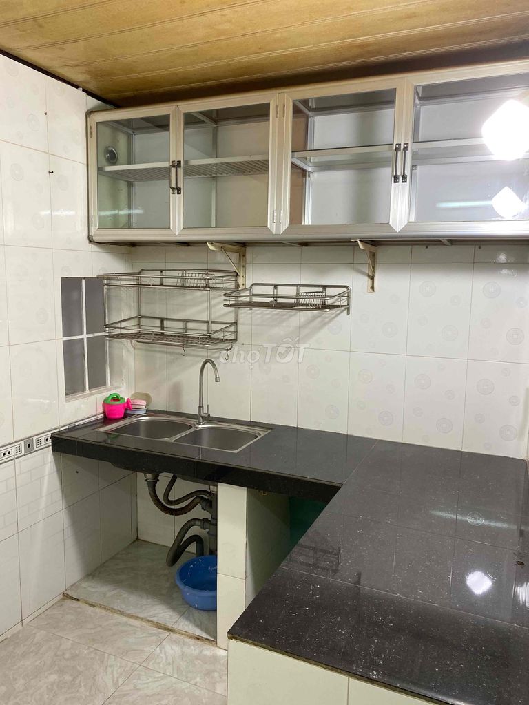 Spacious House Near Market and Schools