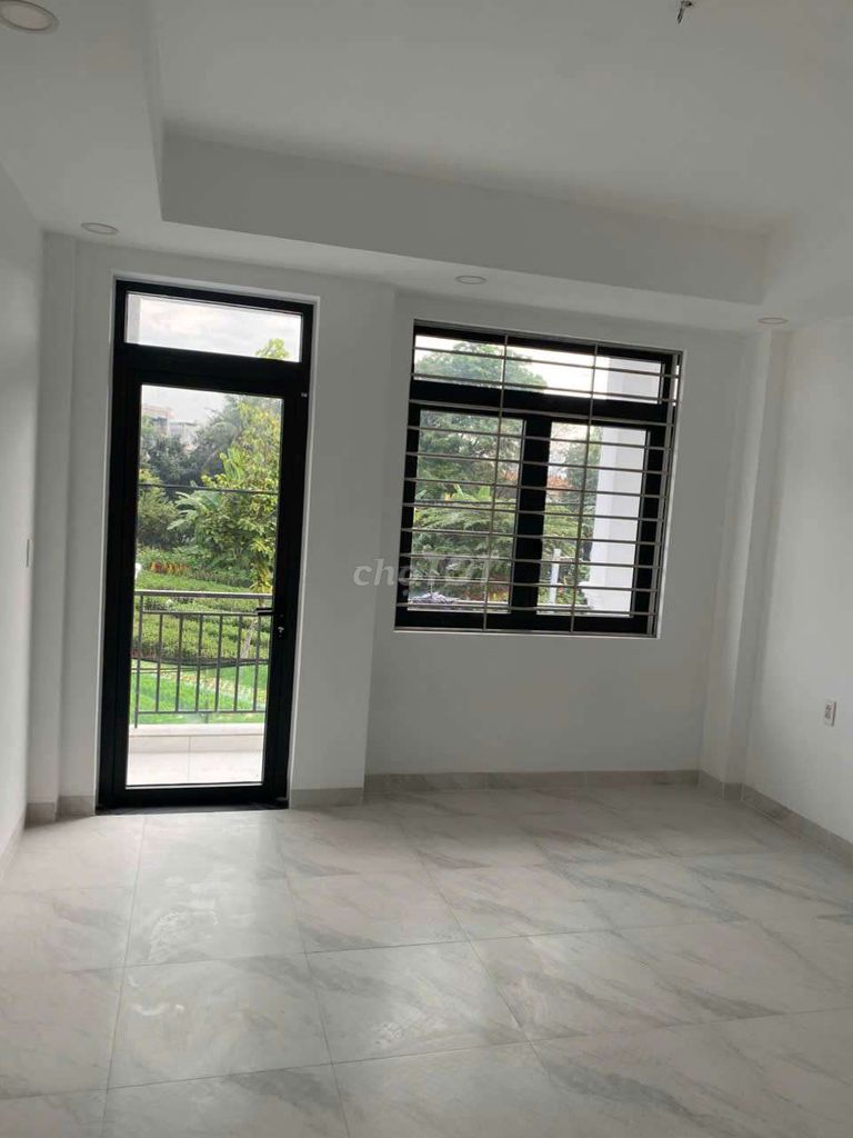 Modern Apartment Near An Suong Market