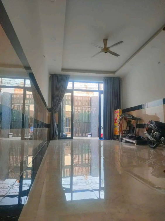 Spacious 4-Bedroom House Near School in Tan Dong Hiep