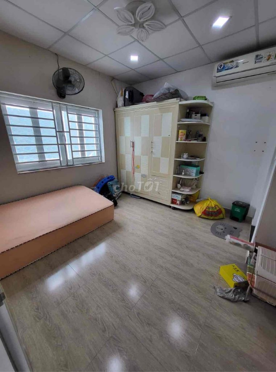 Entire house near market, 2 bedrooms, private location