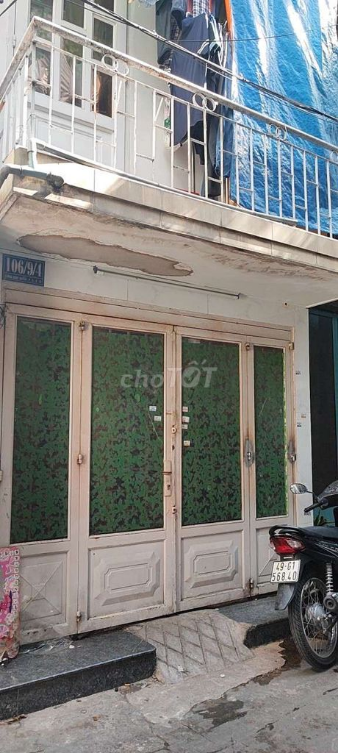 Small Ground Floor Property Near Go Vap Market and Industrial University