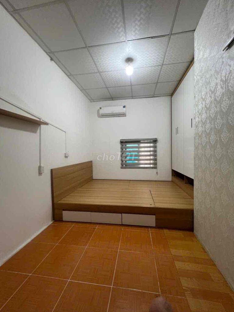 Furnished 2-Bedroom House with Modern Living Space