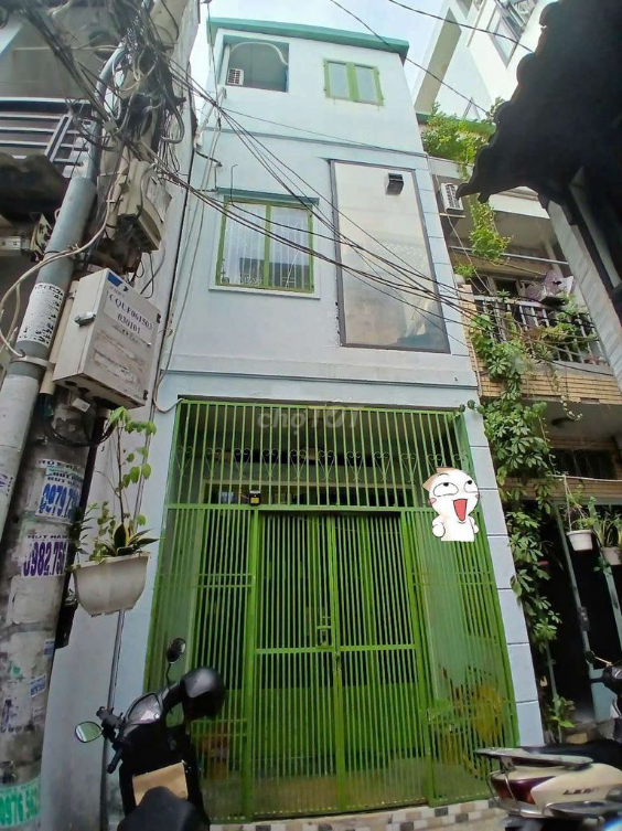 Entire House for Rent in Binh Thanh District, 3.5x9m, 3 Bedrooms