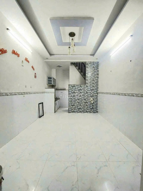 3-Bedroom House for Rent in Quận 11, Ho Chi Minh City