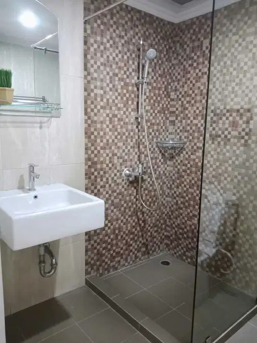 Batavia 3BR пәтері Benhil, Орталық Джакартада жалға беріледі