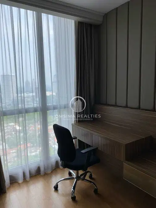 Просторная 1-комнатная квартира в Residence 8 Senopati, Южная Джакарта