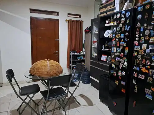 Spacious Residential Property with Multiple Amenities