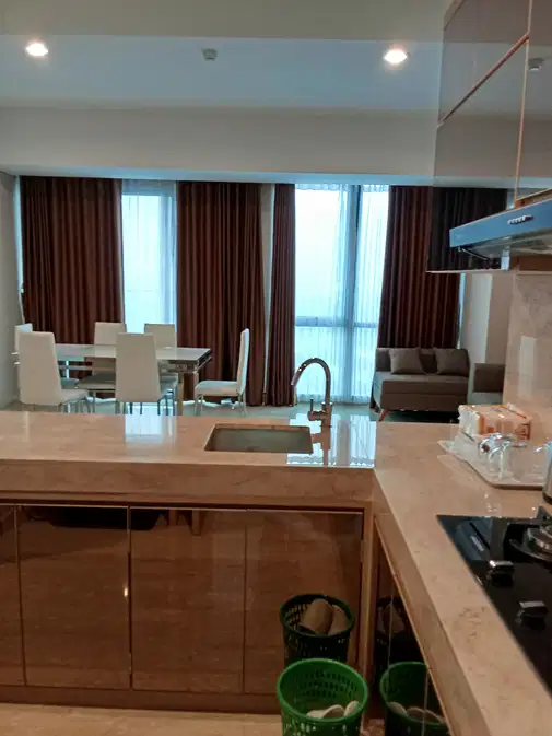Cempaka Putih-тегі Holland Village пәтері - Кең 3+1 жатқа бөлмелі бірлік