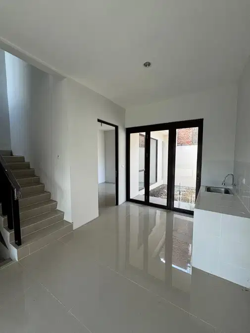 Modern 3-Bedroom House with 2 Bathrooms