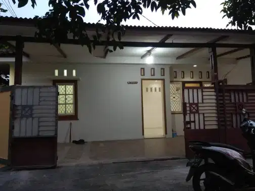 Hoek House Ready to Move in Wisma Asri Bekasi Utara