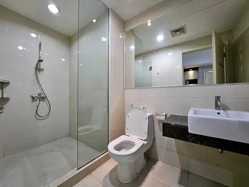 Luxurious 3-Bedroom Apartment at Casa Grande Residence with Mall Access