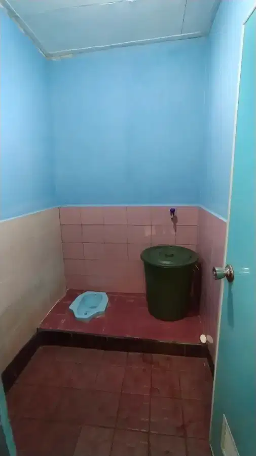 Strategic Location House in Pasar Rebo, Jakarta Timur